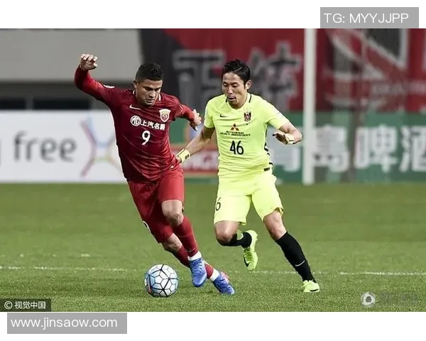 首尔与上海上港精彩对决回放分析及比赛亮点总结